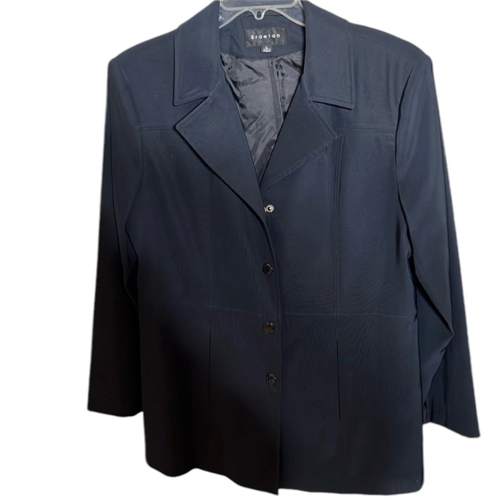 Braetan size Large black classic  trench style 3 season jacket / raincoat